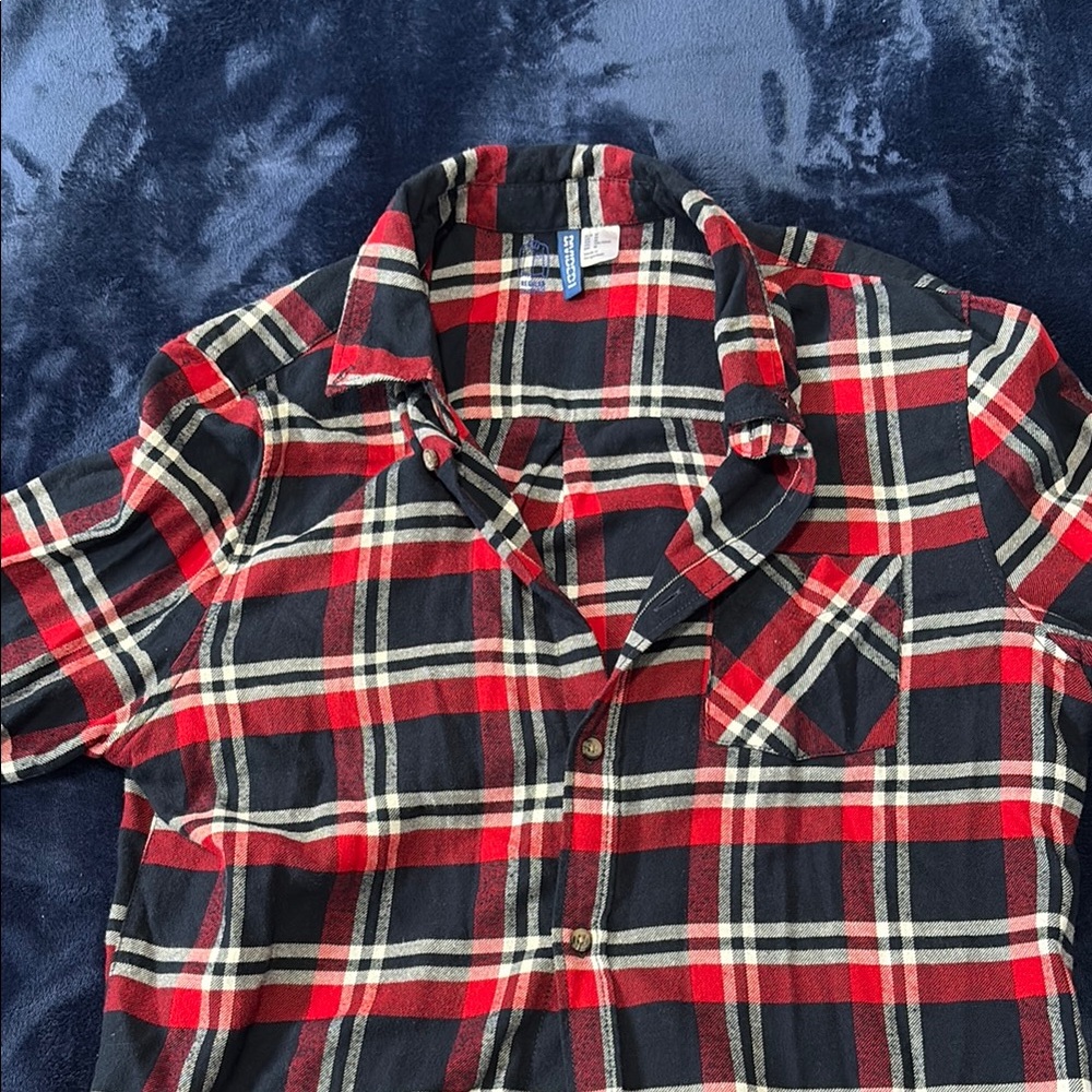 H&M Red and Black Plaid Casual Button Down Shirt